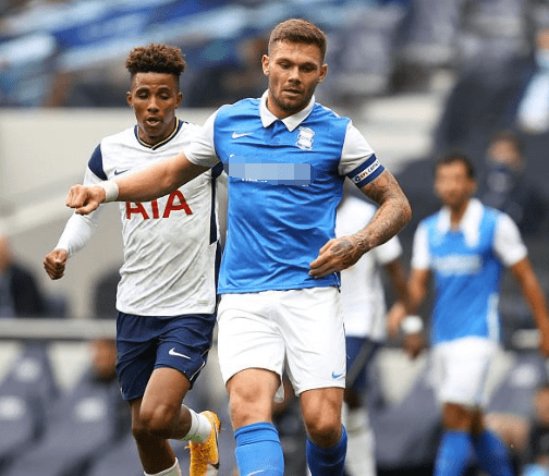 命啊！1.3亿巨星终于进球了，却被判乌龙，仰天长叹：18场0球3助（天意弄人！1.3亿巨星好不容易破门却被判乌龙，仰天长叹：18场0球3助）